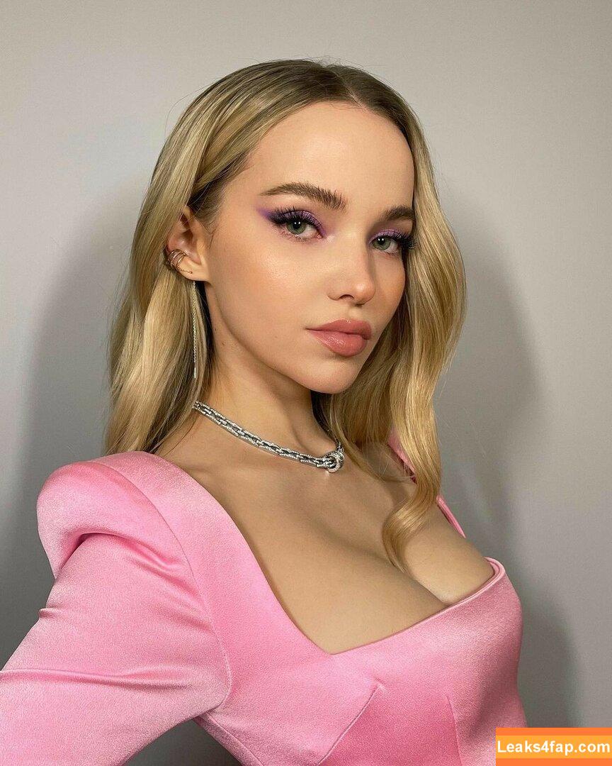 Dove Cameron / DoveCameron / darkwingdove leaked photo photo #0144