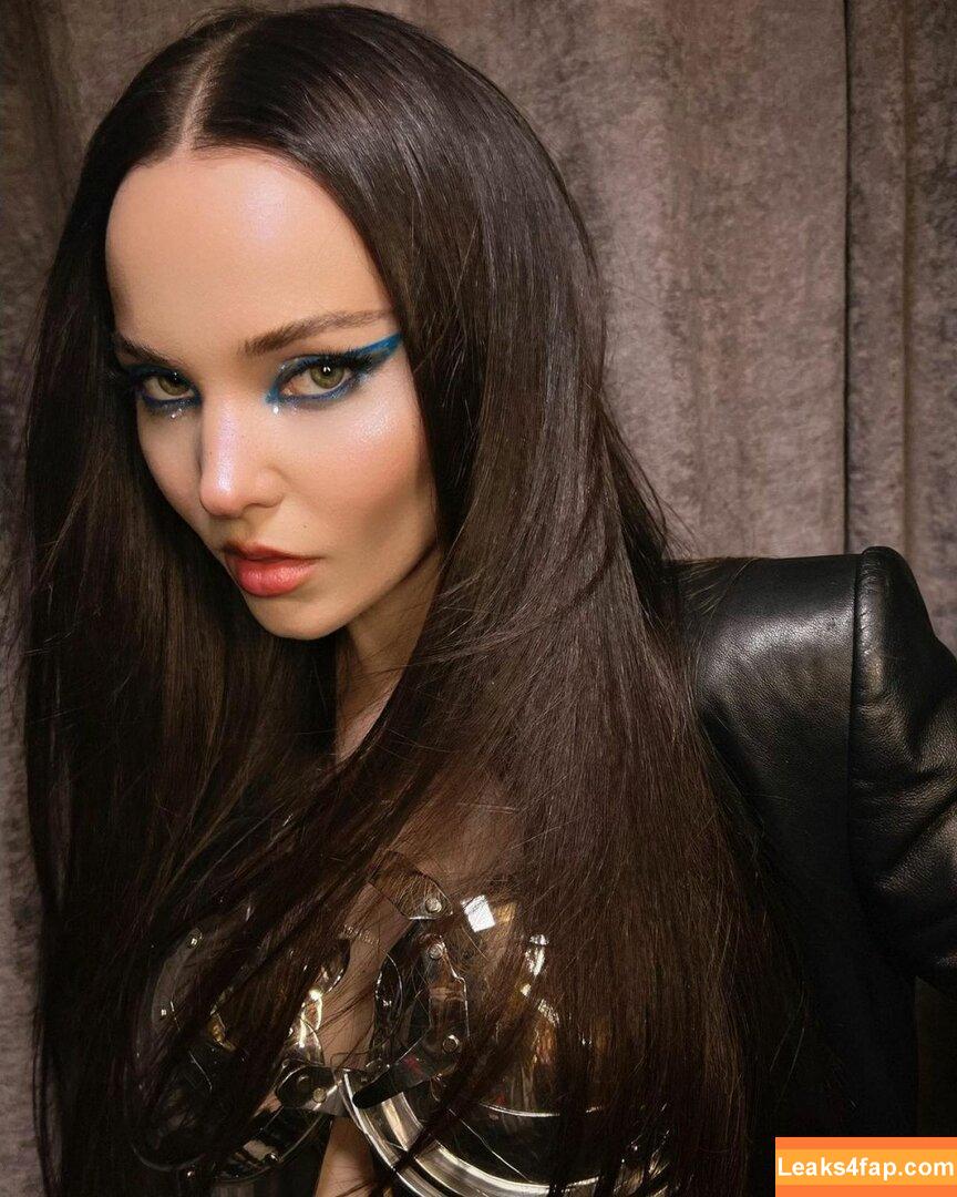 Dove Cameron / DoveCameron / darkwingdove leaked photo photo #0222