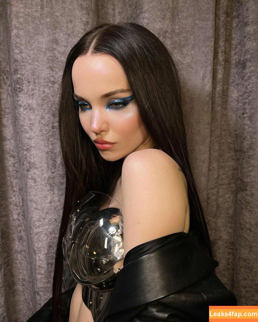 Dove Cameron / DoveCameron / darkwingdove leaked photo photo #0223