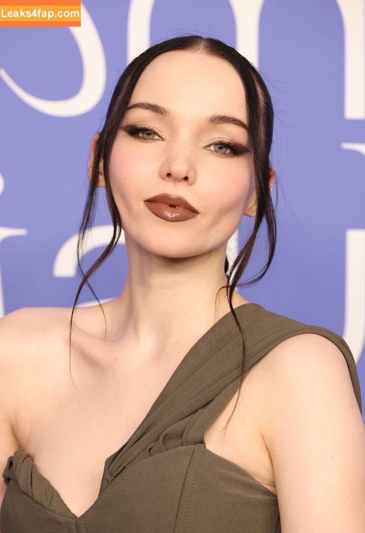 Dove Cameron / DoveCameron / darkwingdove leaked photo photo #0303