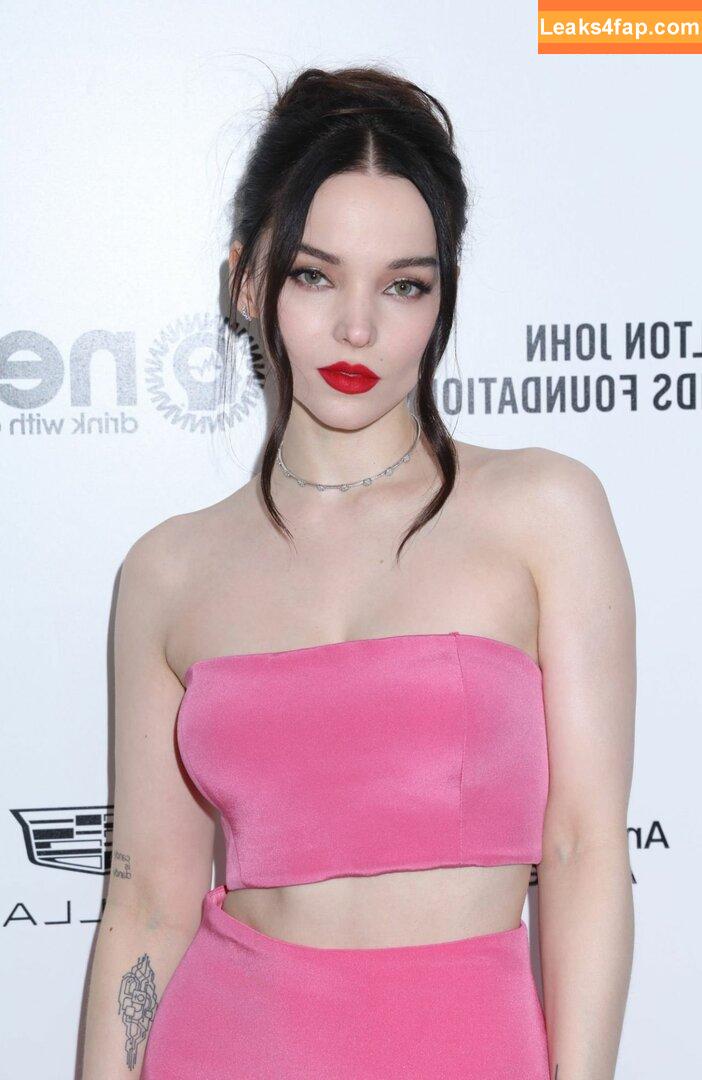 Dove Cameron / DoveCameron / darkwingdove leaked photo photo #0337