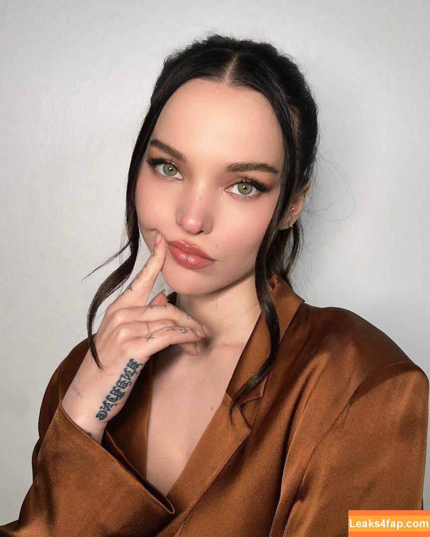 Dove Cameron / DoveCameron / darkwingdove leaked photo photo #0363
