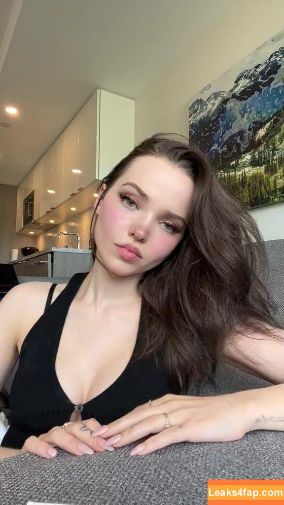 Dove Cameron / DoveCameron / darkwingdove leaked photo photo #0421