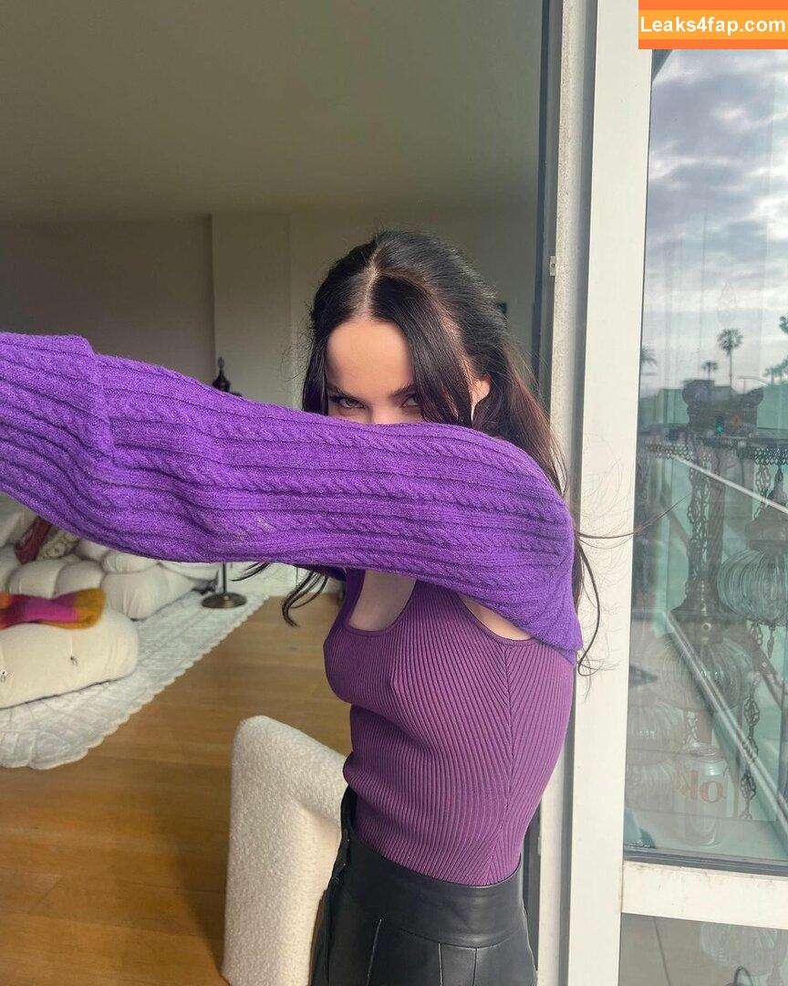 Dove Cameron / DoveCameron / darkwingdove leaked photo photo #0438