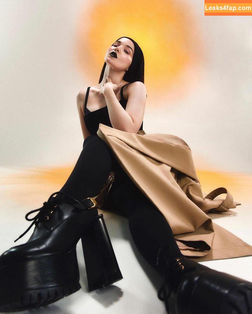 Dove Cameron / DoveCameron / darkwingdove leaked photo photo #0619