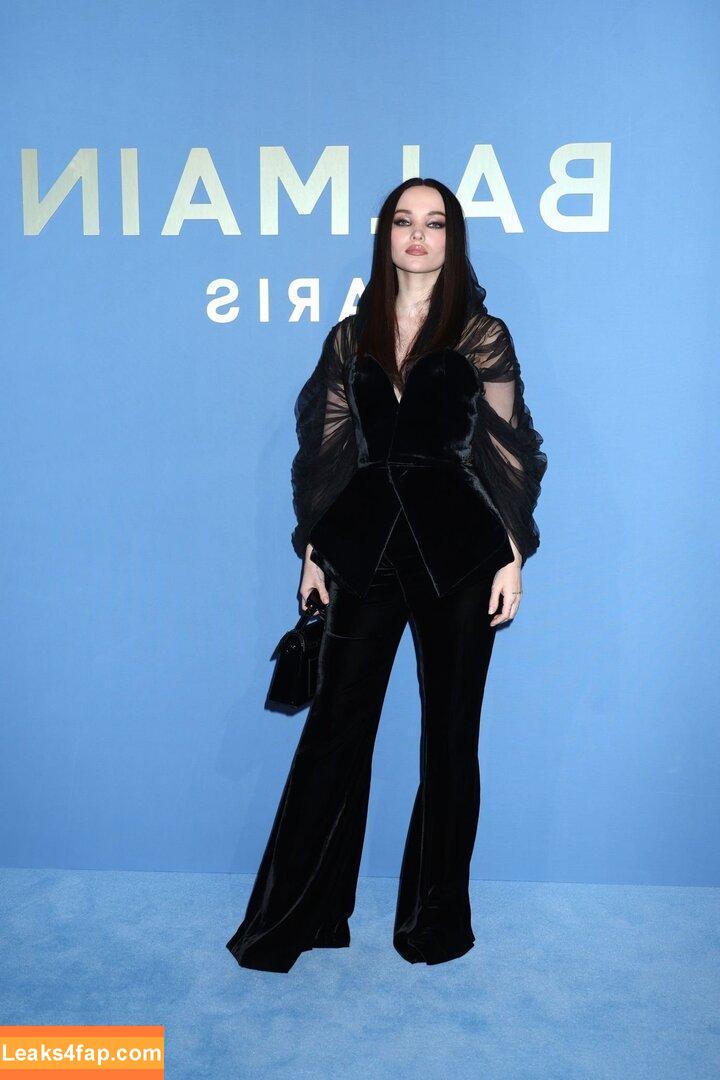 Dove Cameron / DoveCameron / darkwingdove leaked photo photo #0638