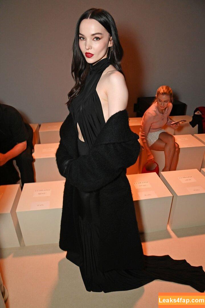 Dove Cameron / DoveCameron / darkwingdove leaked photo photo #0686