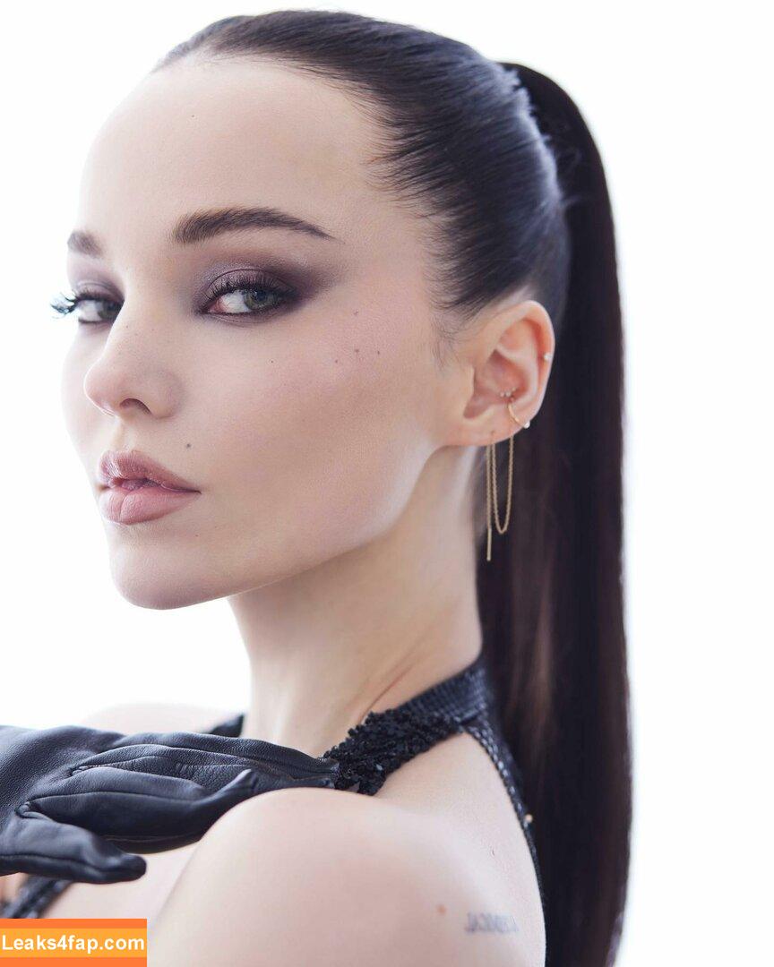 Dove Cameron / DoveCameron / darkwingdove leaked photo photo #0694