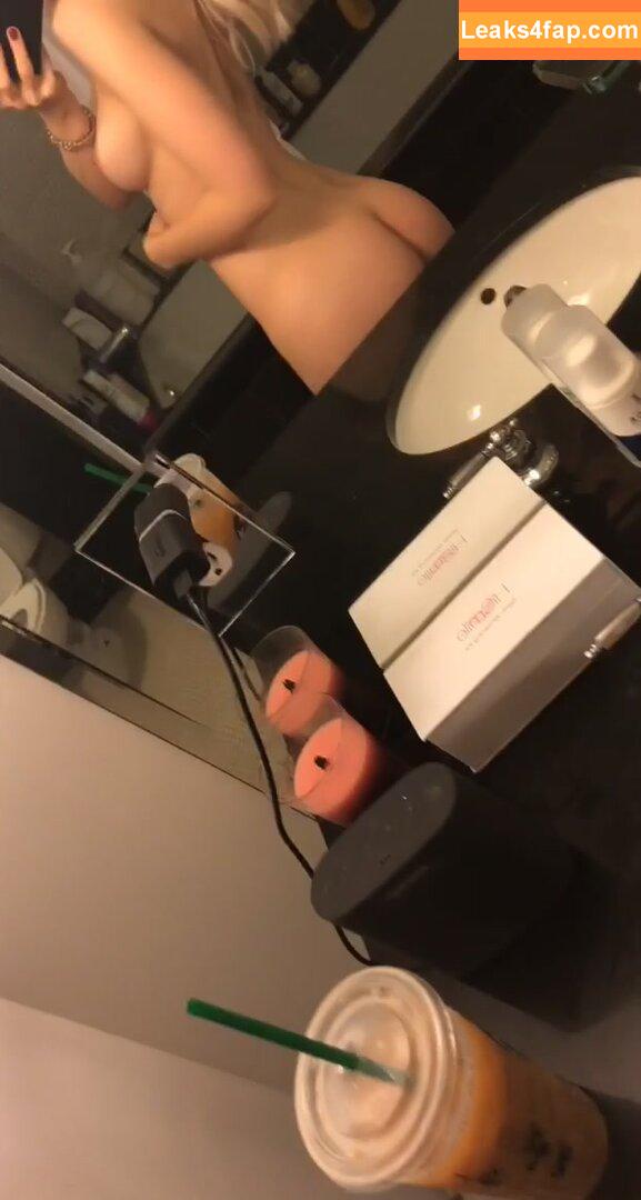 Dove Cameron / DoveCameron / darkwingdove leaked photo photo #0700