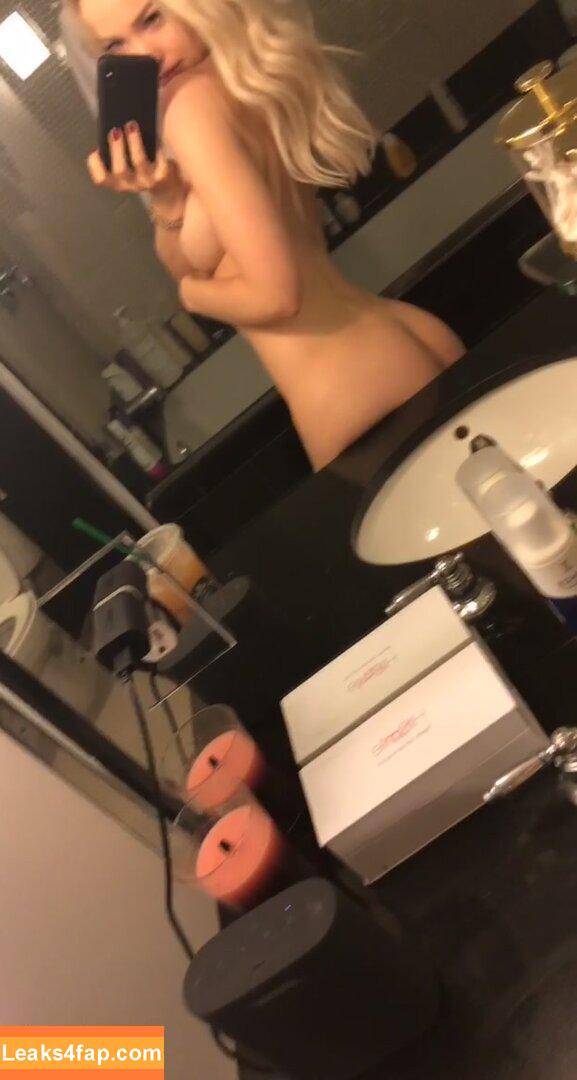 Dove Cameron / DoveCameron / darkwingdove leaked photo photo #0701