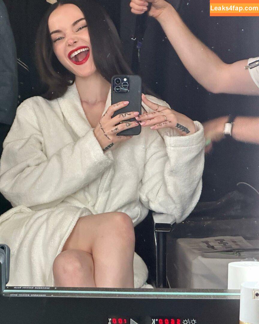 Dove Cameron / DoveCameron / darkwingdove leaked photo photo #0765