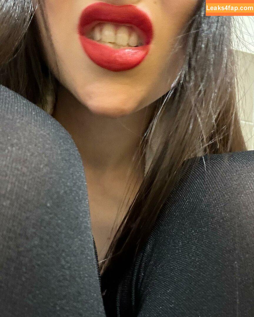 Dove Cameron / DoveCameron / darkwingdove leaked photo photo #0769