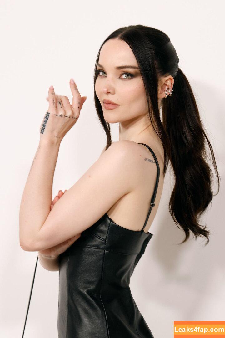 Dove Cameron / DoveCameron / darkwingdove leaked photo photo #0783