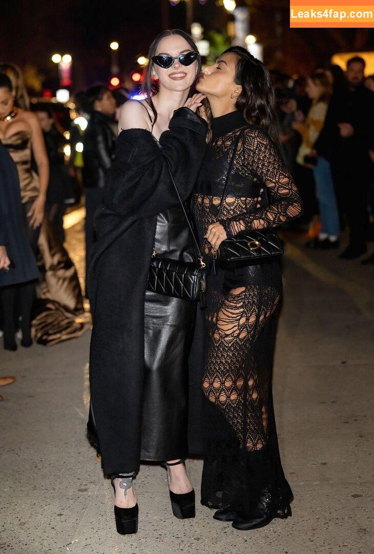 Dove Cameron / DoveCameron / darkwingdove leaked photo photo #0817