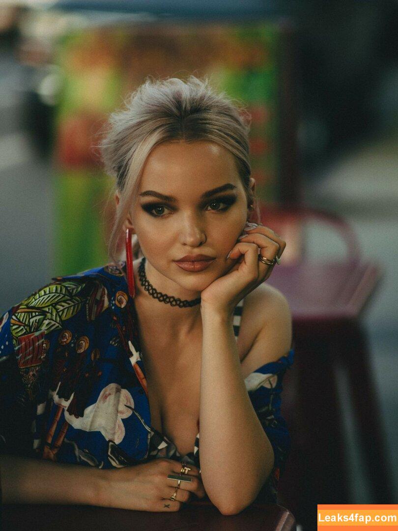 Dove Cameron / DoveCameron / darkwingdove leaked photo photo #0851