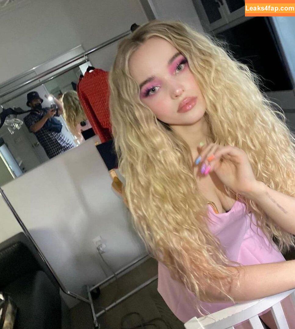 Dove Cameron / DoveCameron / darkwingdove leaked photo photo #0987