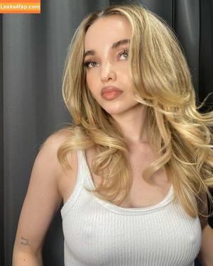 Dove Cameron photo #0035