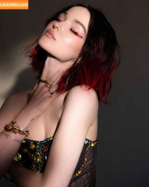 Dove Cameron photo #0111