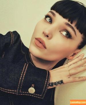 Dove Cameron photo #0379