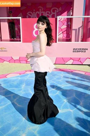 Dove Cameron photo #0490