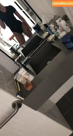 Dove Cameron photo #0697