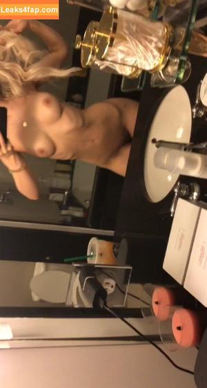 Dove Cameron photo #0714