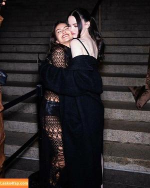 Dove Cameron photo #0825