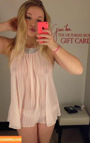 Dove Cameron photo #0854