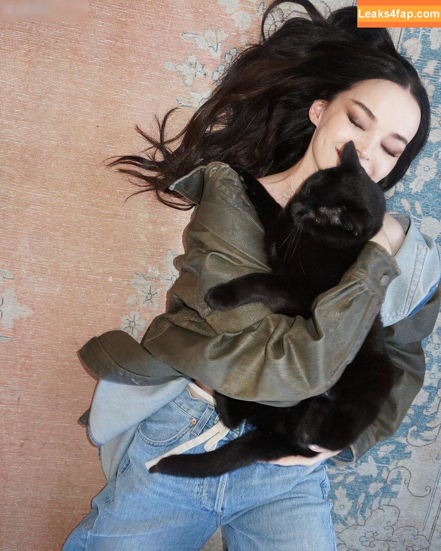 Dove Cameron / DoveCameron / darkwingdove leaked photo photo #1101
