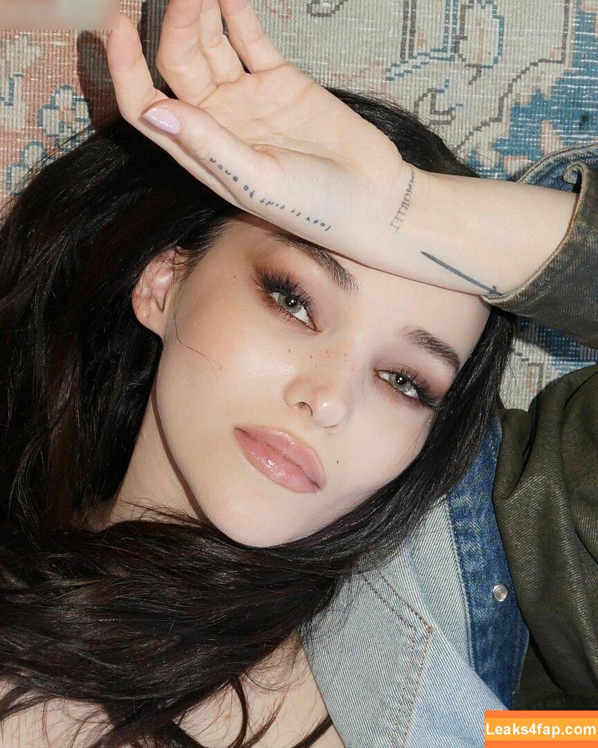 Dove Cameron / DoveCameron / darkwingdove слитое фото фото #1113