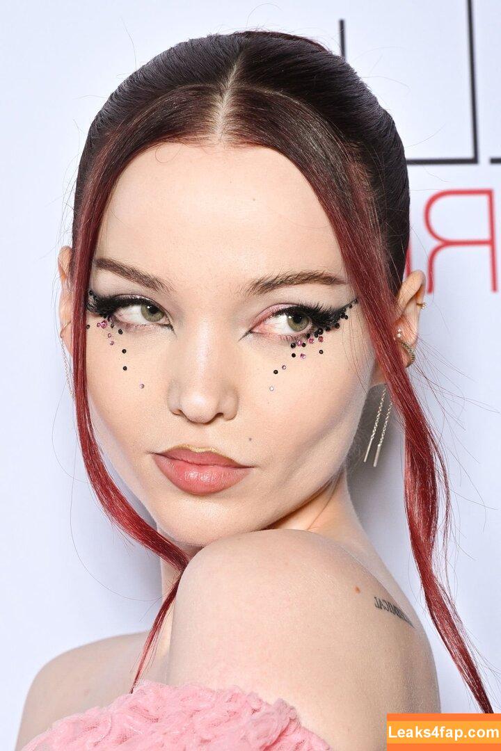 Dove Cameron / DoveCameron / darkwingdove leaked photo photo #1138