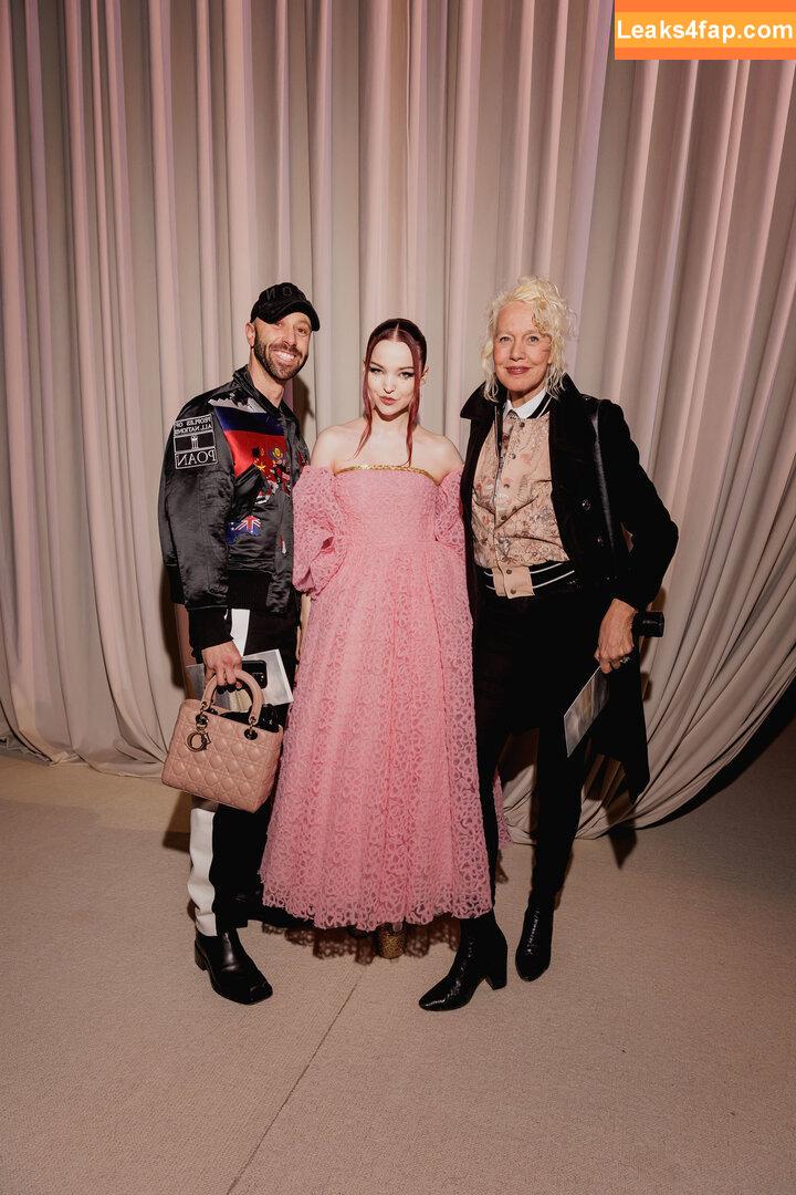 Dove Cameron / DoveCameron / darkwingdove leaked photo photo #1154