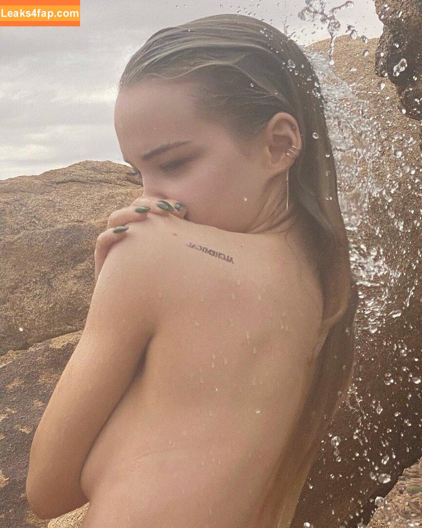 Dove Cameron / DoveCameron / darkwingdove leaked photo photo #1185