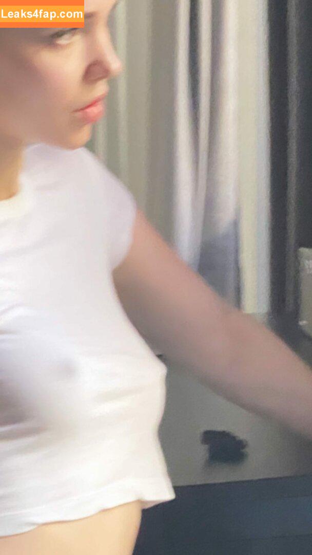 Dove Cameron / DoveCameron / darkwingdove leaked photo photo #1333