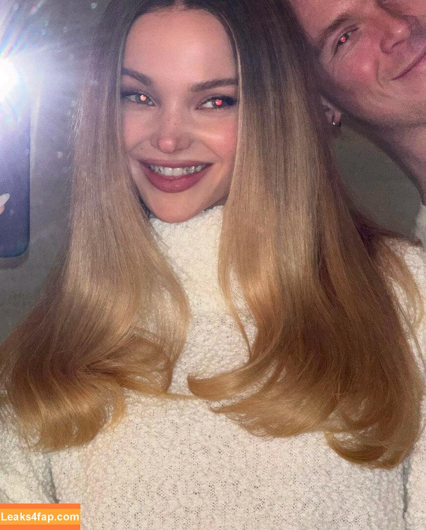 Dove Cameron / DoveCameron / darkwingdove leaked photo photo #1391