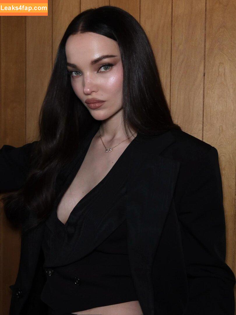 Dove Cameron / DoveCameron / darkwingdove leaked photo photo #1557