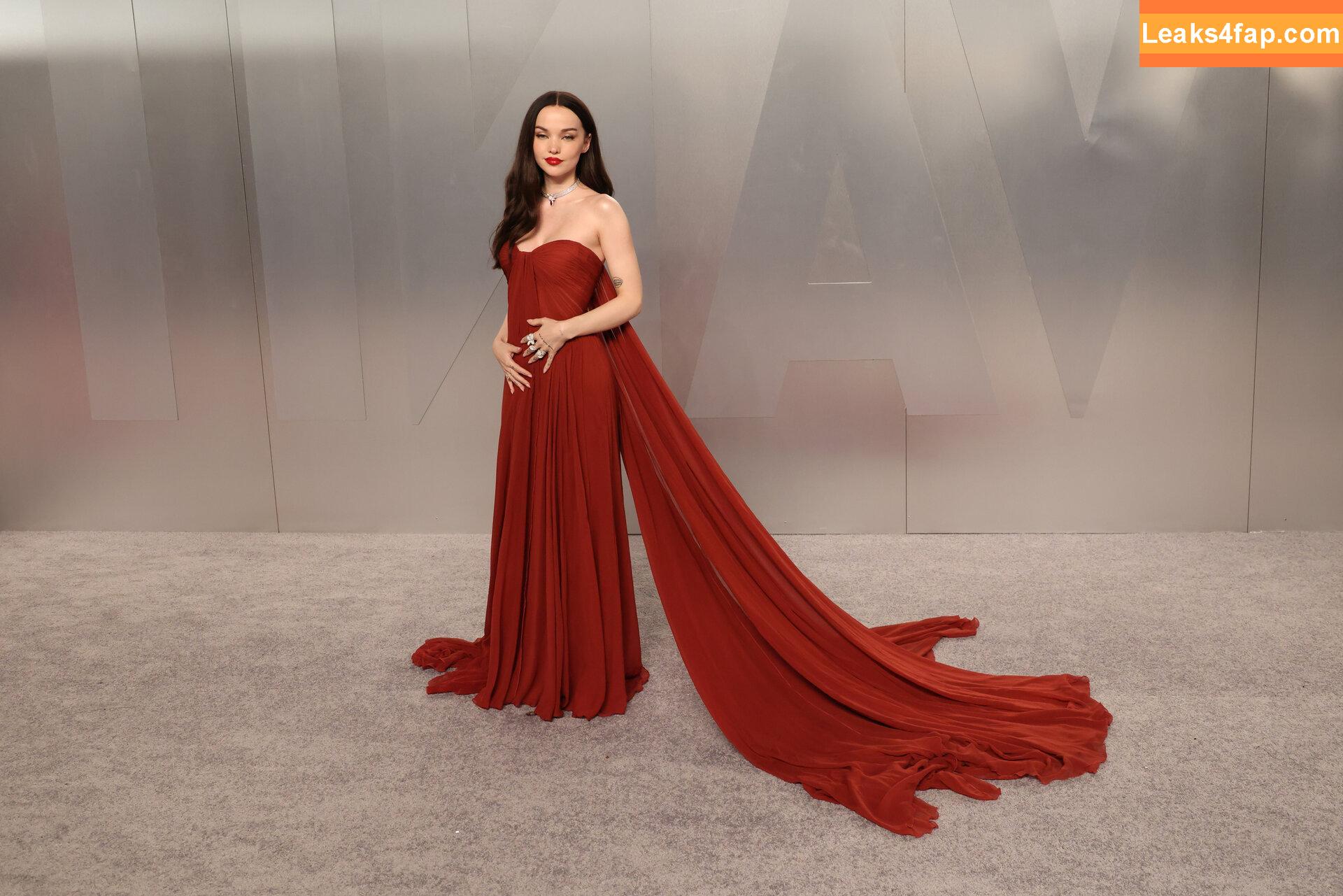 Dove Cameron / DoveCameron / darkwingdove leaked photo photo #1641