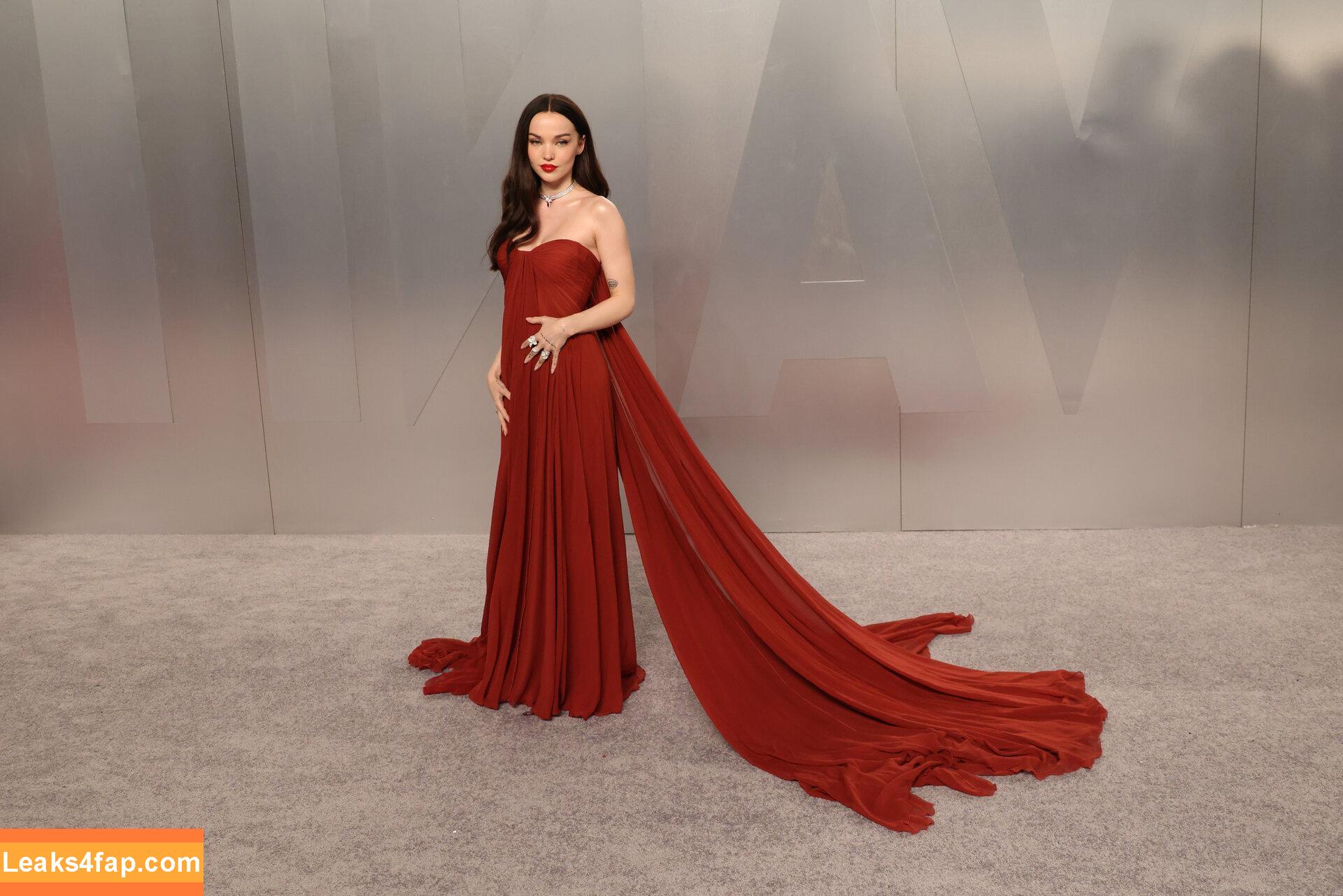 Dove Cameron / DoveCameron / darkwingdove leaked photo photo #1642