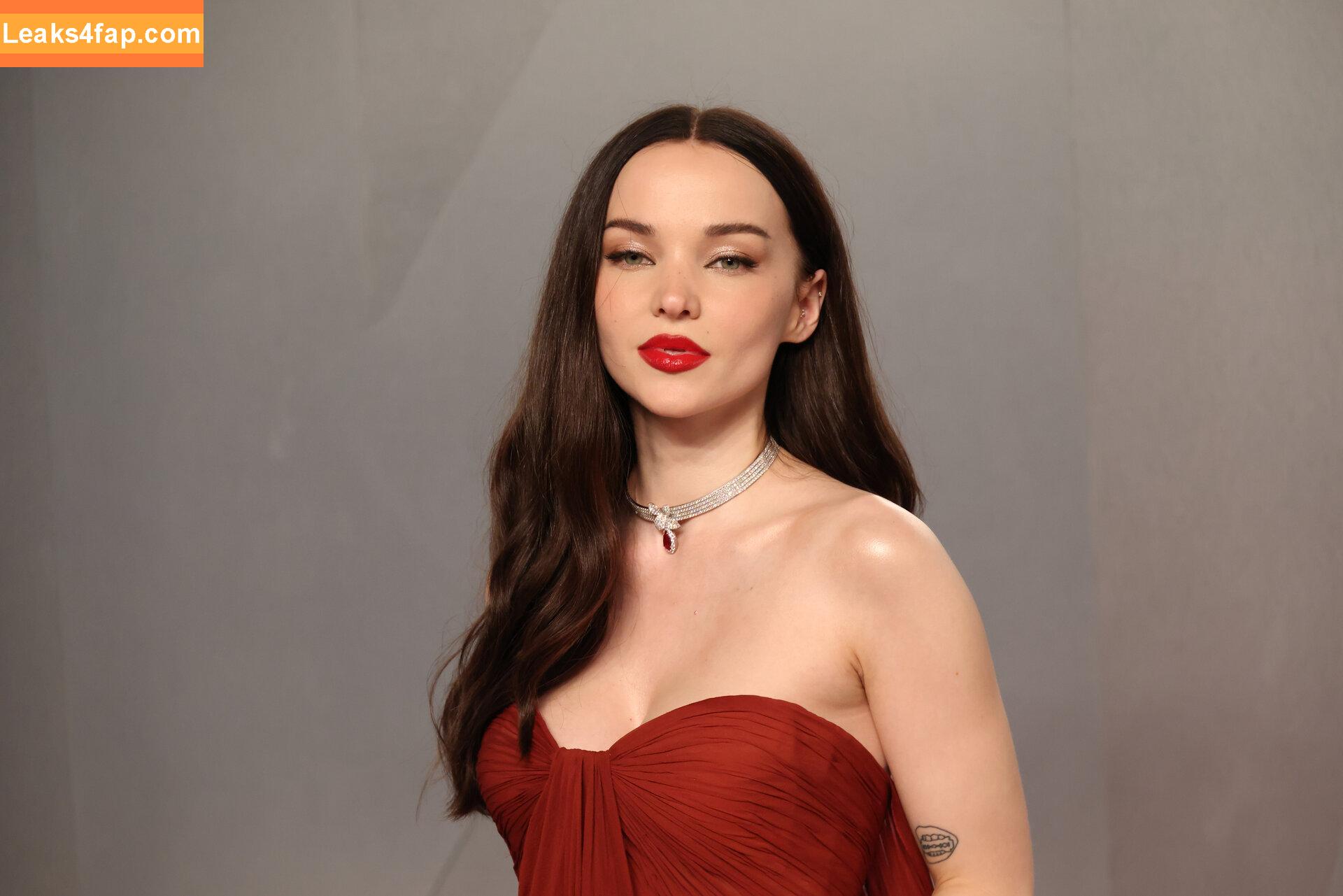 Dove Cameron / DoveCameron / darkwingdove leaked photo photo #1644