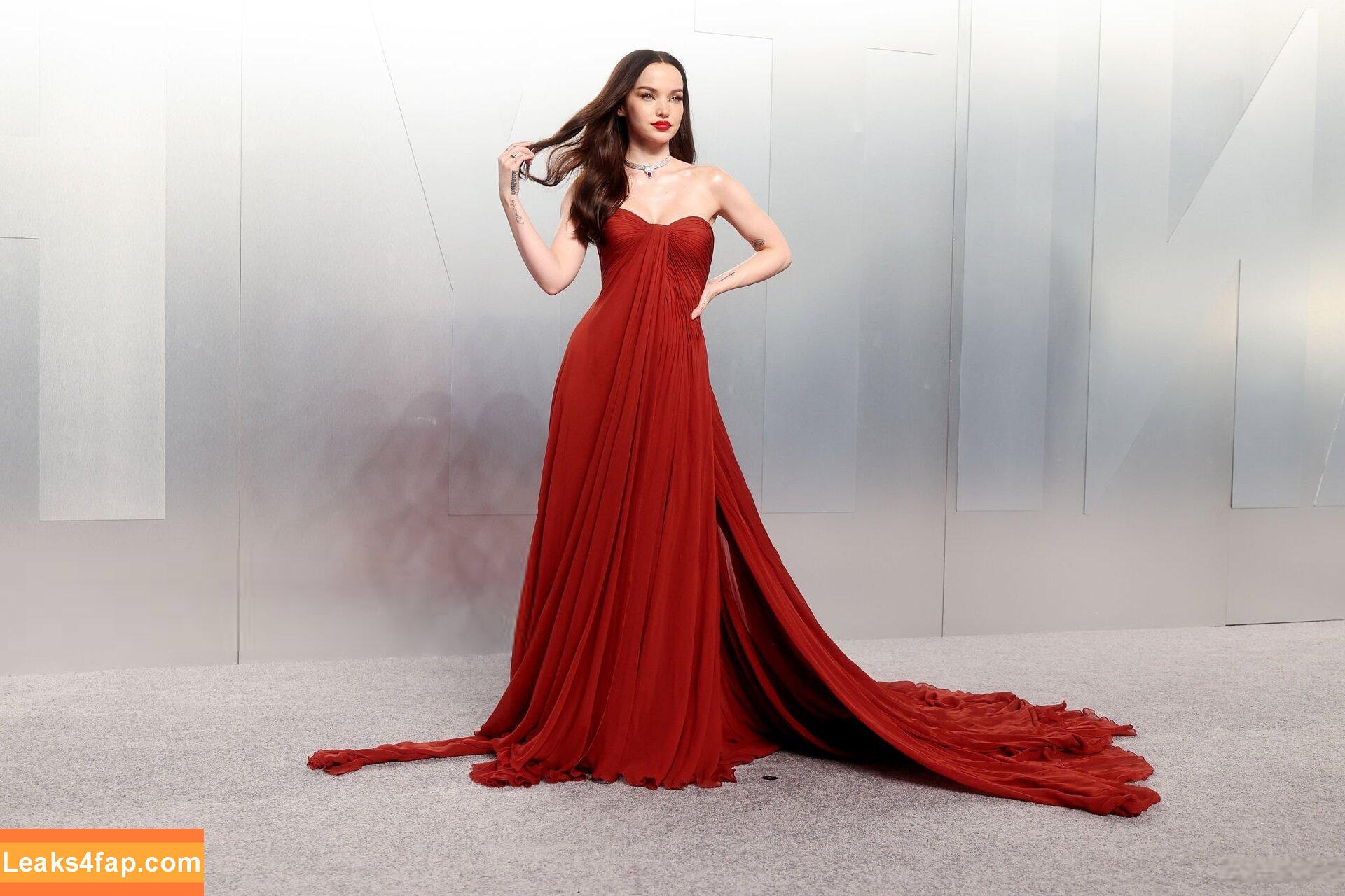 Dove Cameron / DoveCameron / darkwingdove leaked photo photo #1648