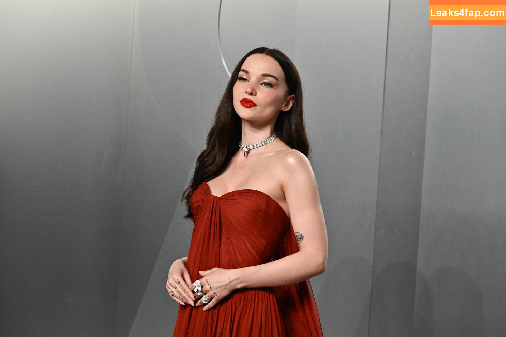 Dove Cameron / DoveCameron / darkwingdove leaked photo photo #1656