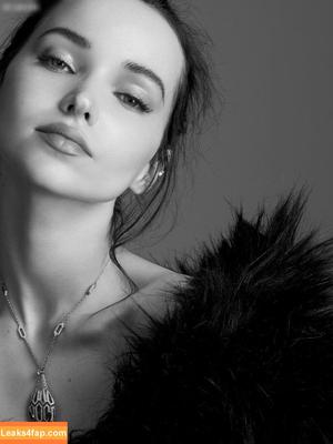 Dove Cameron photo #1010