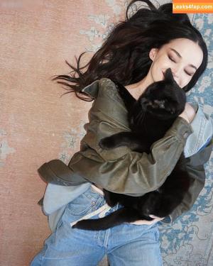 Dove Cameron photo #1101