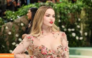 Dove Cameron photo #1234