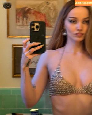 Dove Cameron фото #1469