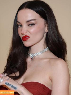 Dove Cameron photo #1667