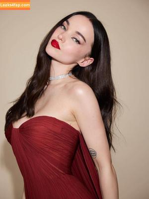 Dove Cameron photo #1671