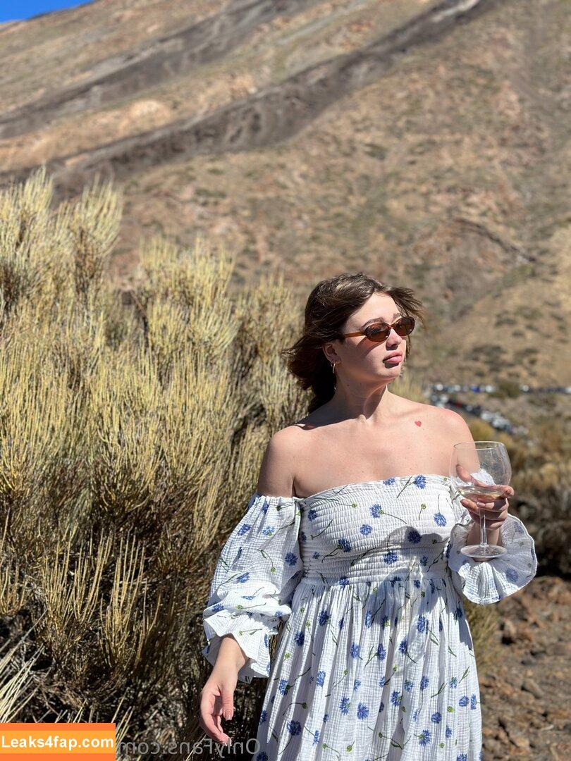 dr_daniela /  leaked photo photo #0039