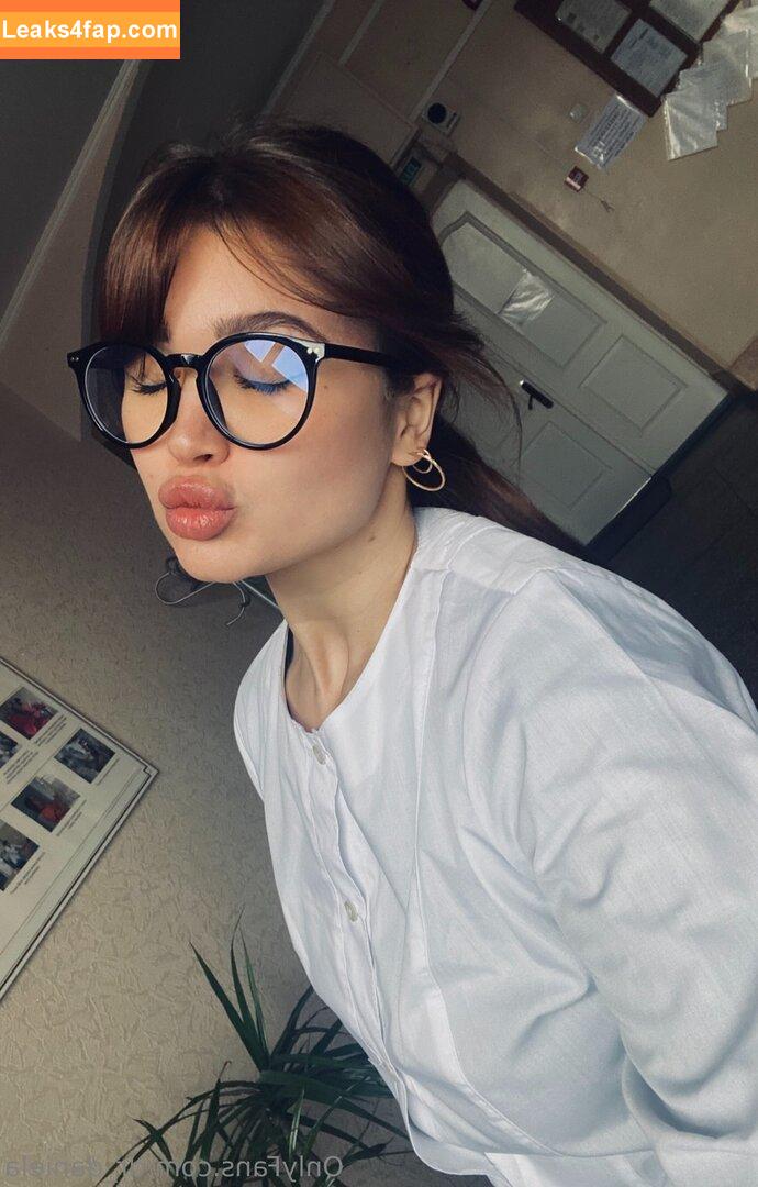 dr_daniela /  leaked photo photo #0045