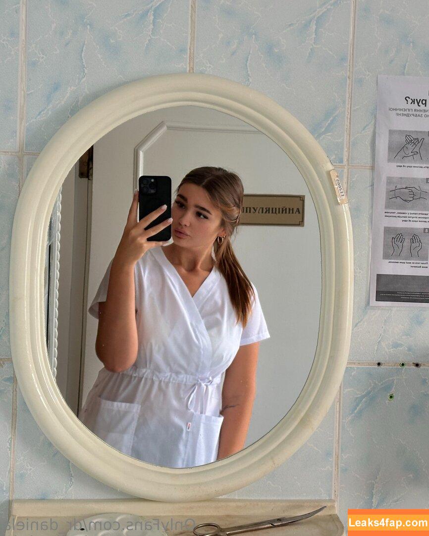 dr_daniela /  leaked photo photo #0046